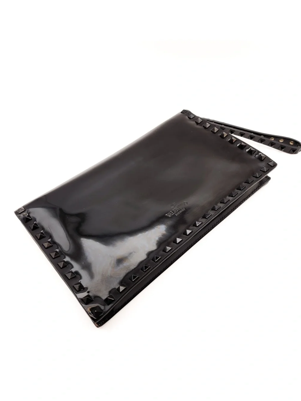 VALENTINO Garavani Rockstud Black Patent Leather Designer Clutch Wristlet